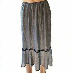 VTG Bestform Nylon Half Slip Skirt Lady S Sheer Lace MetallicGray Whimsigoth